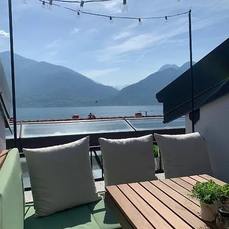 Bella Camelia - Di Apartment
